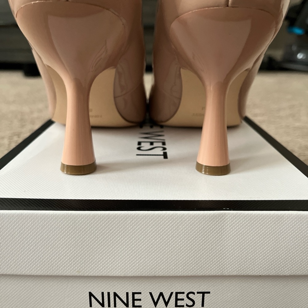 Nine West Blush Heels with Crystal Buckle - Picture 2 of 4